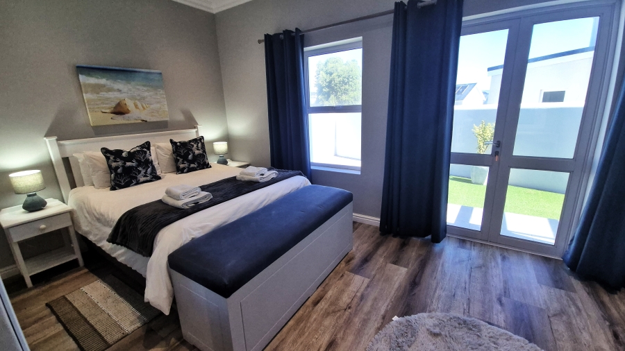 To Let 1 Bedroom Property for Rent in Westcliff Western Cape